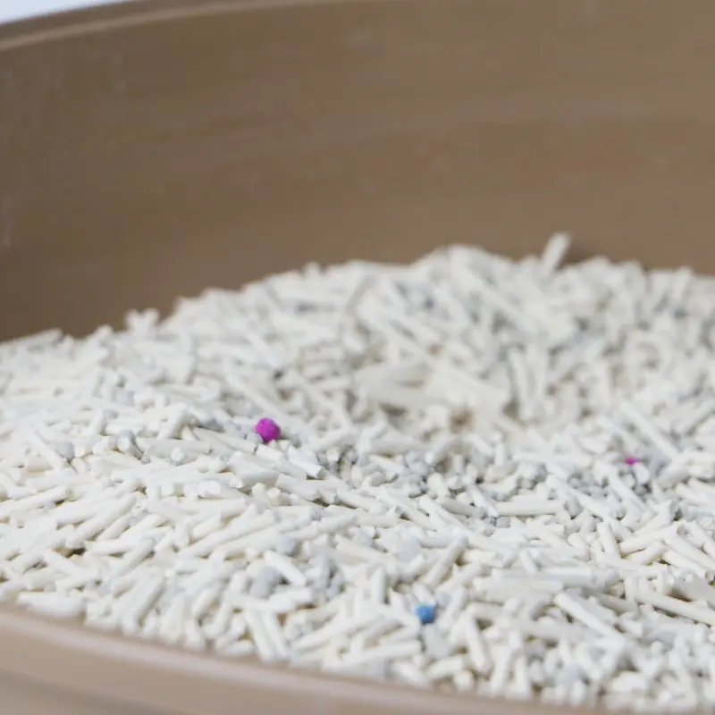 mixed cat litter657